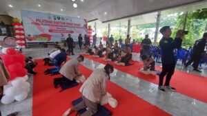 Read more about the article Pelatihan Bantuan Hidup Dasar dalam Rangka HUT Bhayangkara ke-77