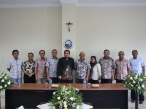 Read more about the article Kunjungan Kepala LLDIKTI Wilayah XVI