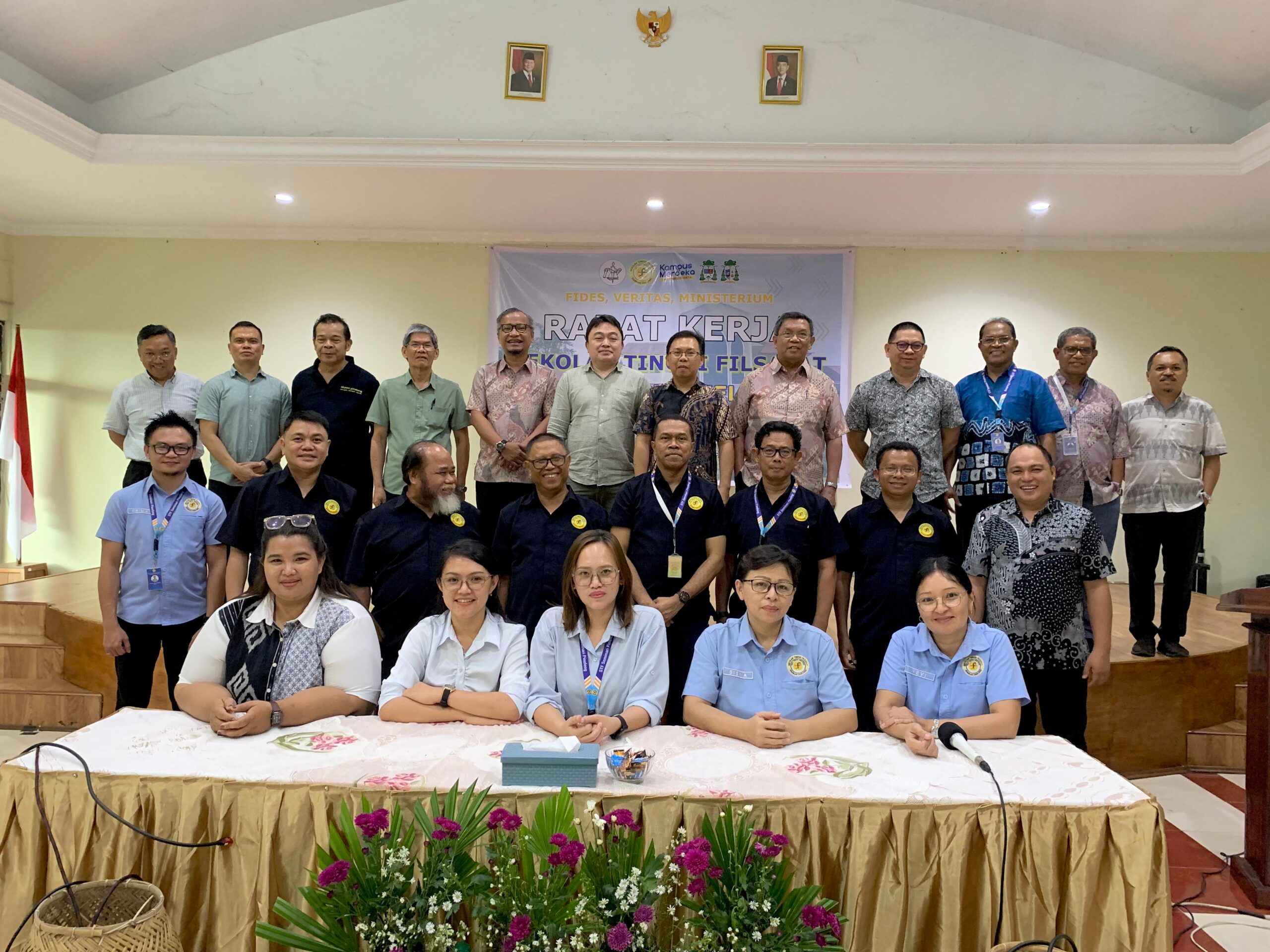 Read more about the article Rapat Kerja Sekolah Tinggi Filsafat Seminari Pineleng